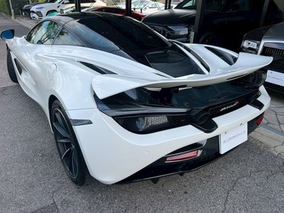 2018 Mclaren 720S thumbnail 24