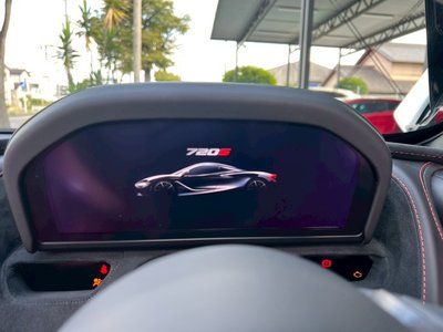 2018 Mclaren 720S thumbnail 50