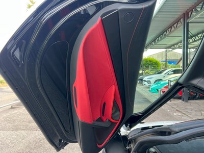 2018 Mclaren 720S thumbnail 30