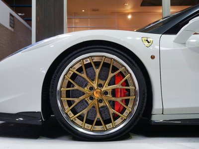 صورة 9 لـ 2014 Ferrari 458 SPIDER