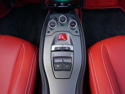 2014 Ferrari 458 SPIDER 缩略图 59