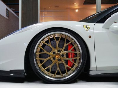 صورة 8 لـ 2014 Ferrari 458 SPIDER