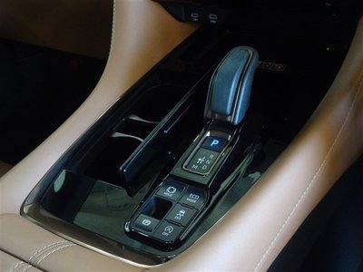 صورة 14 لـ 2025 Toyota VELLFIRE