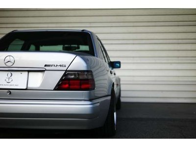 1994 Mercedes-BENZ E-CLASS AMG 照片 12