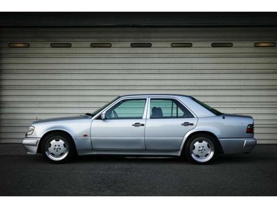 1994 Mercedes-BENZ E-CLASS AMG 照片 4