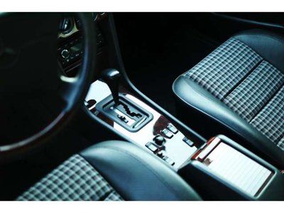 1994 Mercedes-BENZ E-CLASS AMG 照片 23