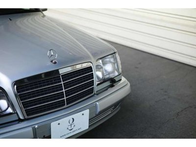 1994 Mercedes-BENZ E-CLASS AMG 照片 51