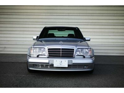 1994 Mercedes-BENZ E-CLASS AMG 照片 2