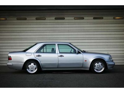 1994 Mercedes-BENZ E-CLASS AMG 照片 8
