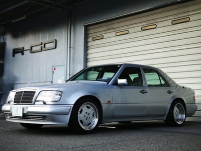 1994 Mercedes-BENZ E-CLASS AMG 照片 1