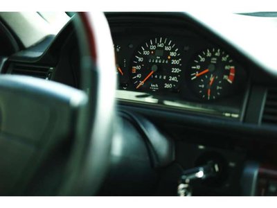 1994 Mercedes-BENZ E-CLASS AMG 照片 37