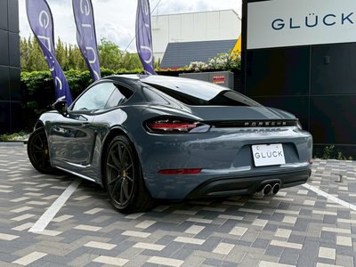 صورة مصغرة 2 لـ 2017 Porsche 718