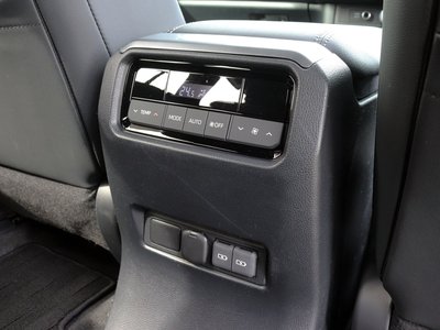 2024 Toyota LAND CRUISER 250 缩略图 43