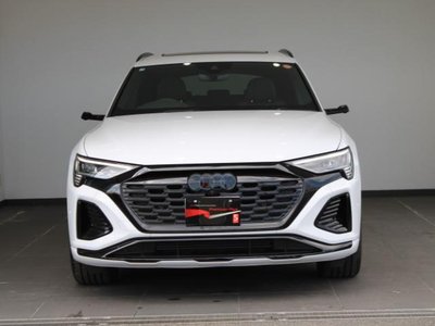 2025 AUDI Q8 E-TRON photo 2