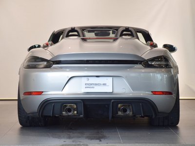 2025 Porsche 718 SPYDER photo 9