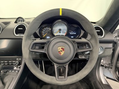 2025 Porsche 718 SPYDER photo 13