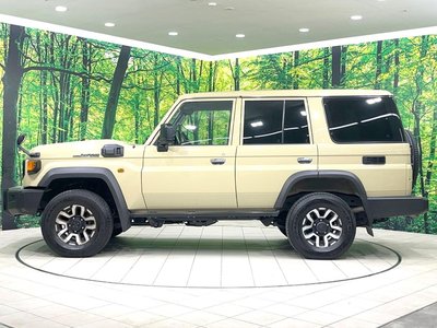 صورة 57 لـ 2025 Toyota LAND CRUISER 70