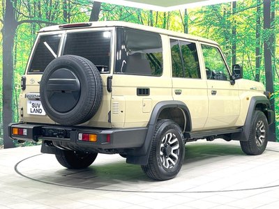صورة 17 لـ 2025 Toyota LAND CRUISER 70