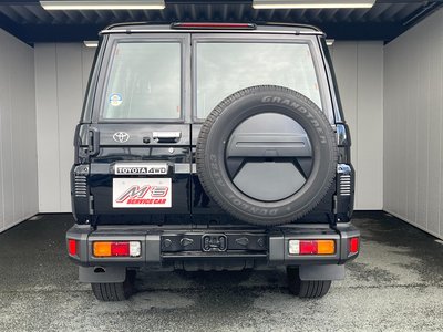 2024 Toyota LAND CRUISER 70 — миниатюра 6