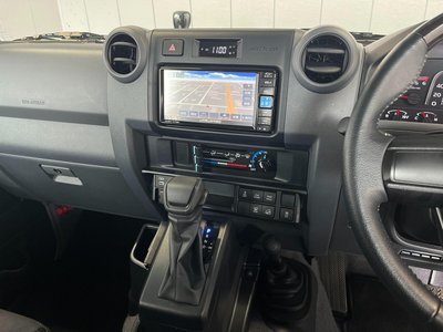2024 Toyota LAND CRUISER 70 — миниатюра 10