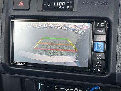 2024 Toyota LAND CRUISER 70 — миниатюра 12