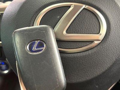 صورة مصغرة 43 لـ 2022 Lexus RX