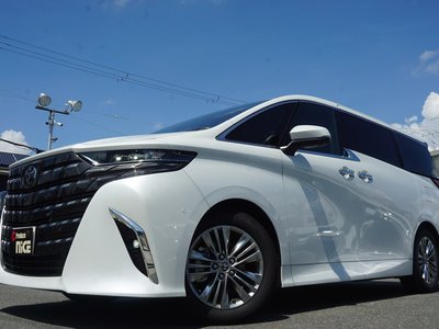 صورة 39 لـ 2026 Toyota ALPHARD