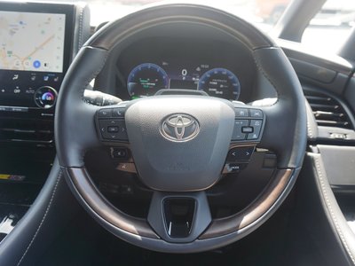 صورة 74 لـ 2026 Toyota ALPHARD
