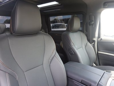 صورة 56 لـ 2026 Toyota ALPHARD