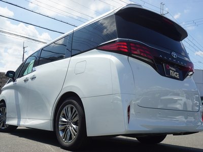 صورة 42 لـ 2026 Toyota ALPHARD