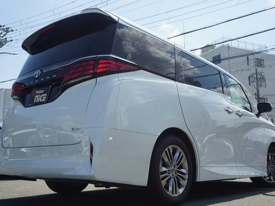 صورة 40 لـ 2026 Toyota ALPHARD