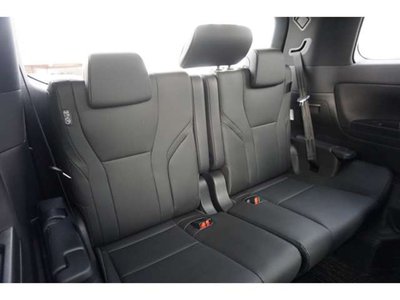 صورة 58 لـ 2026 Toyota ALPHARD