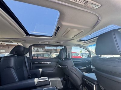 2023 Toyota ALPHARD — фото 44
