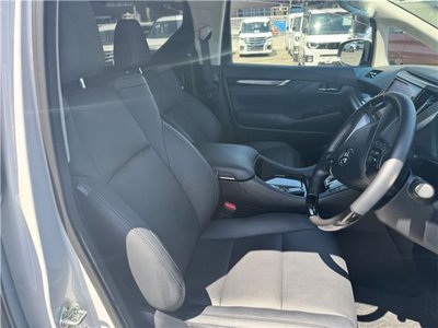 2023 Toyota ALPHARD — фото 19