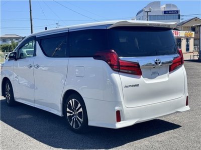 2023 Toyota ALPHARD — фото 3
