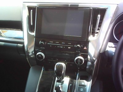 2023 Toyota ALPHARD — фото 9