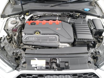 صورة 62 لـ 2018 AUDI RS3 SPORTBACK