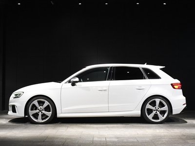 صورة 50 لـ 2018 AUDI RS3 SPORTBACK