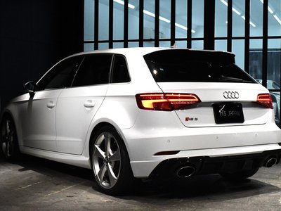 صورة 48 لـ 2018 AUDI RS3 SPORTBACK