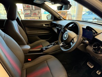 صورة 7 لـ 2026 ALFA Romeo JUNIOR
