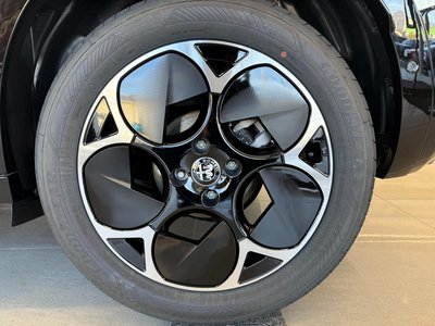 صورة مصغرة 22 لـ 2026 ALFA Romeo JUNIOR
