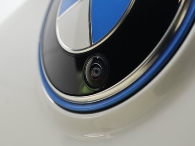 2025 BMW IX thumbnail 27