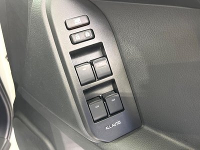 2023 Toyota LAND CRUISER PRADO thumbnail 34