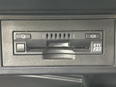 2023 Toyota LAND CRUISER PRADO thumbnail 6