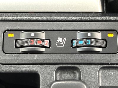 2023 Toyota LAND CRUISER PRADO thumbnail 8