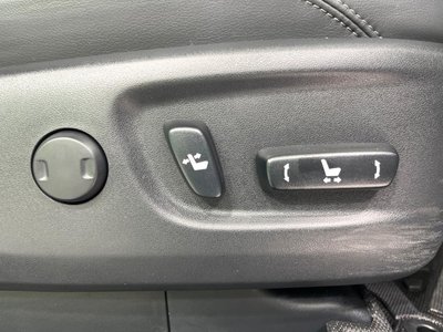 2023 Toyota LAND CRUISER PRADO thumbnail 9