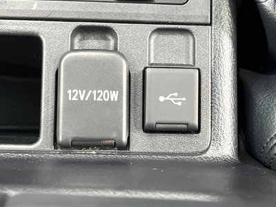 2023 Toyota LAND CRUISER PRADO thumbnail 41