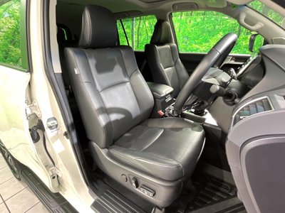 2023 Toyota LAND CRUISER PRADO thumbnail 10