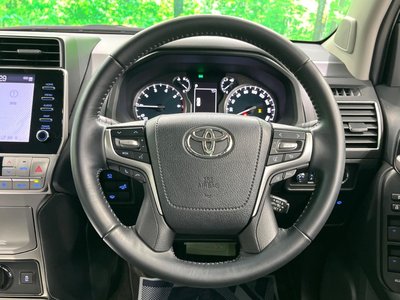 2023 Toyota LAND CRUISER PRADO thumbnail 14