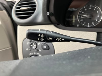 2005 Mercedes-BENZ CLK photo 17